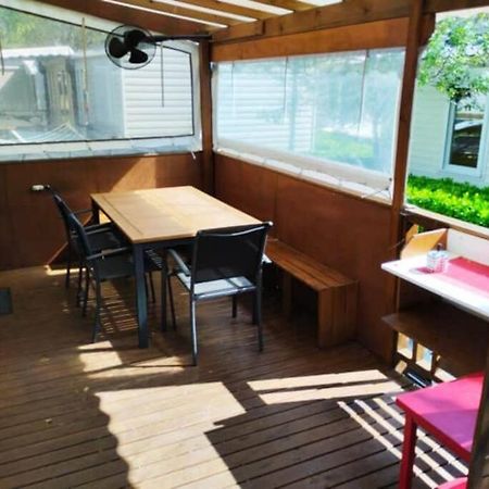 Mobil-Home VI 58 A Vias - La Carabasse - Camping Siblu Avec Piscine Exterior foto